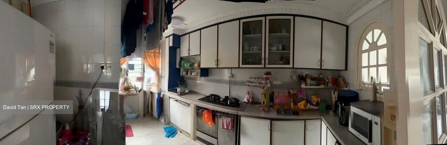 Blk 936 TAMPINES PALMSPRING (Tampines), HDB 5 Rooms #566739201